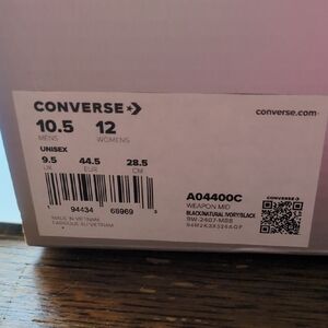 Converse Weapon Mid in Black and Ivory